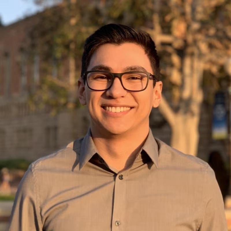 Portrait of $Mauricio Gutierrez